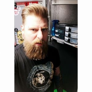 Meet your Posher, Mikey